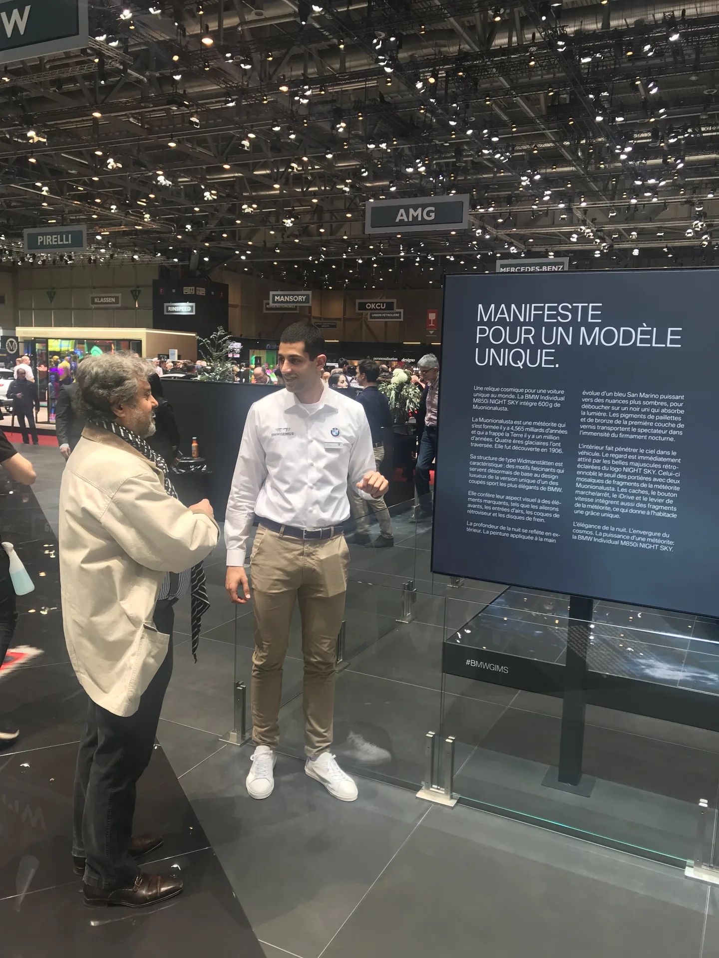 Mobile Product Genius – BMW genius beratung messestand genf
