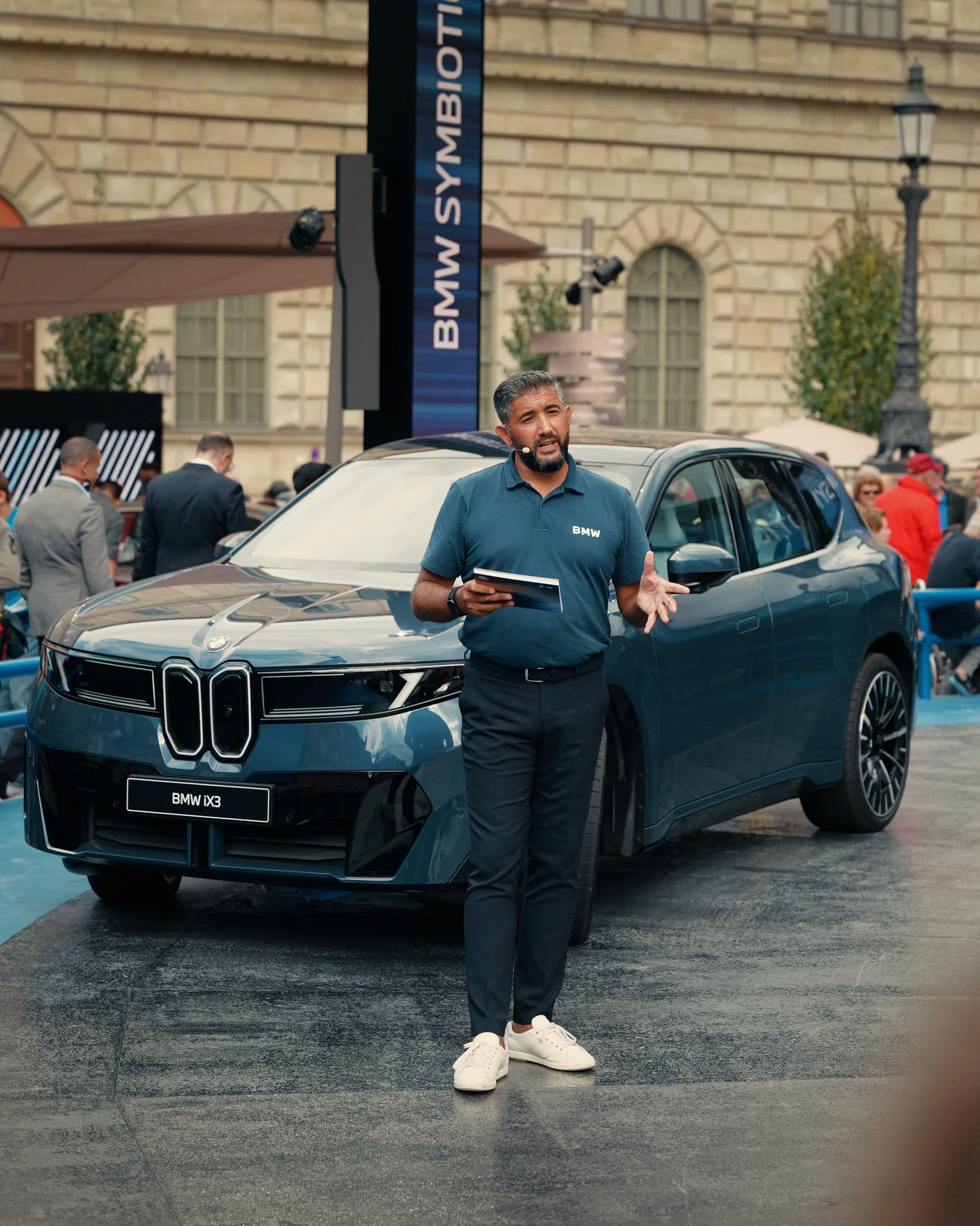 Mobile Product Genius – BMW ix3 praesentation outdoor event
